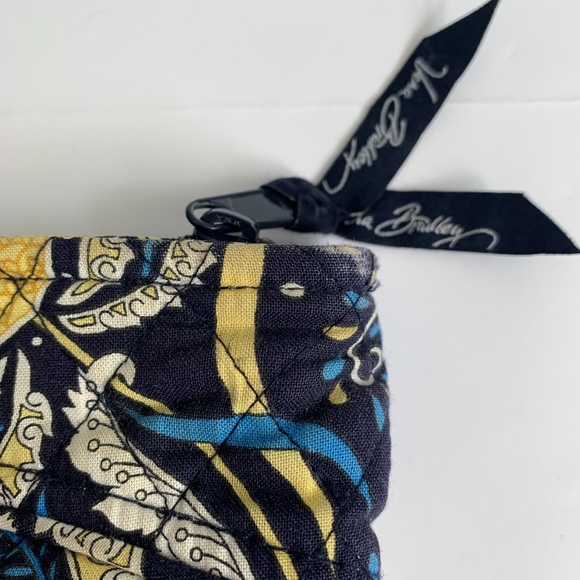 VERA BRADLEY | Ellie Blue Handbag - Picture 10 of 11